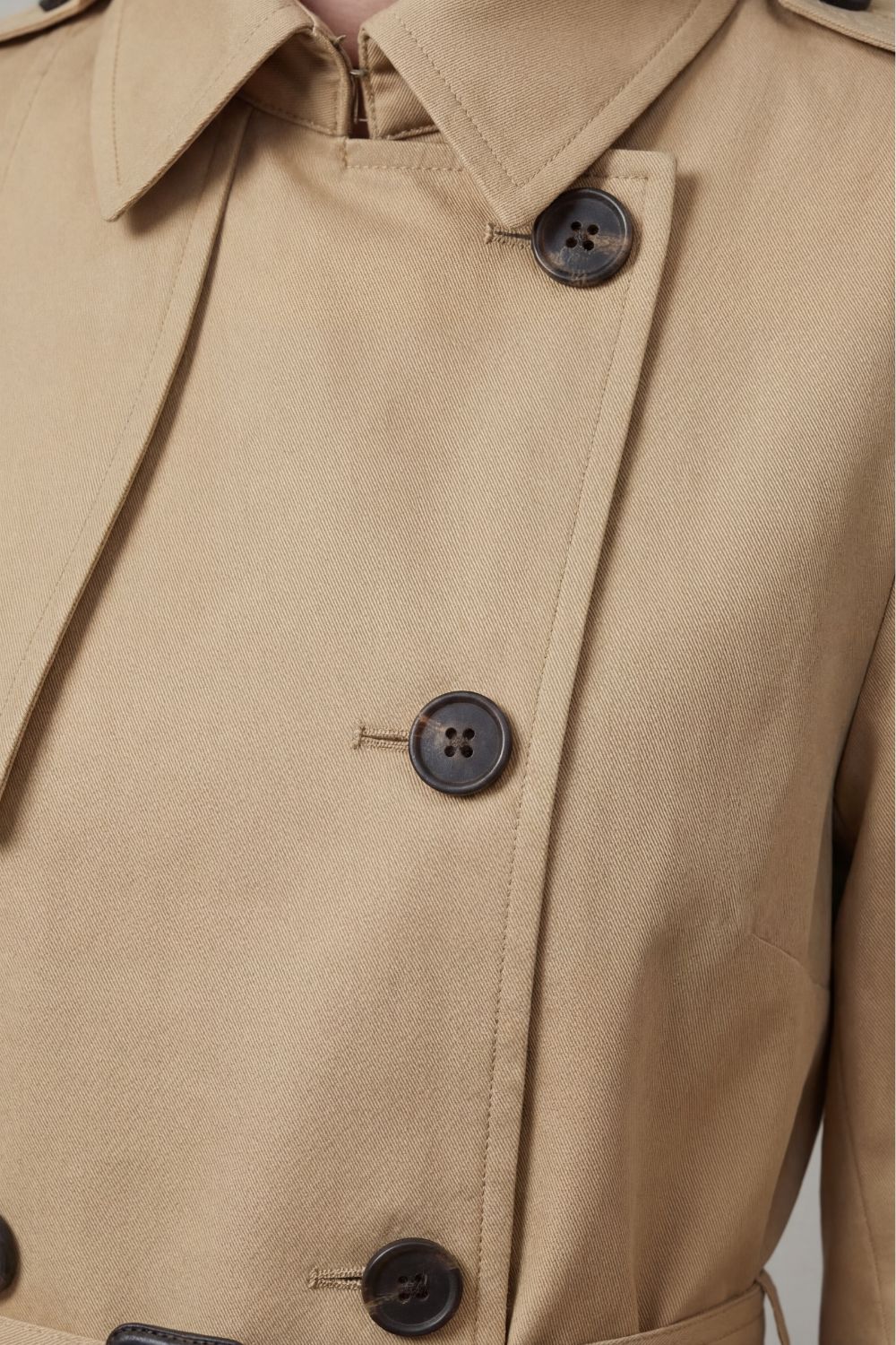 Kacob | Classic Double-Breasted Trench Coat