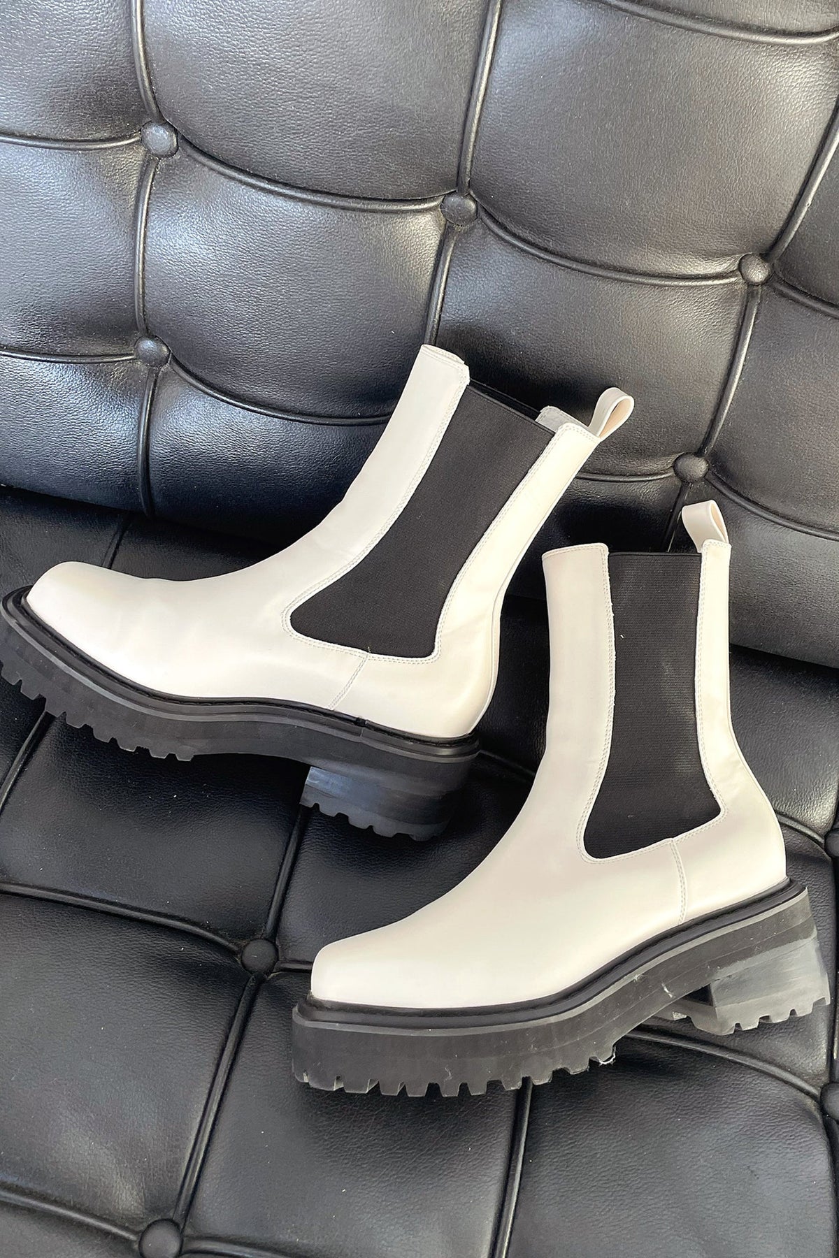 kacob womens two tone chelsea ankle boots
