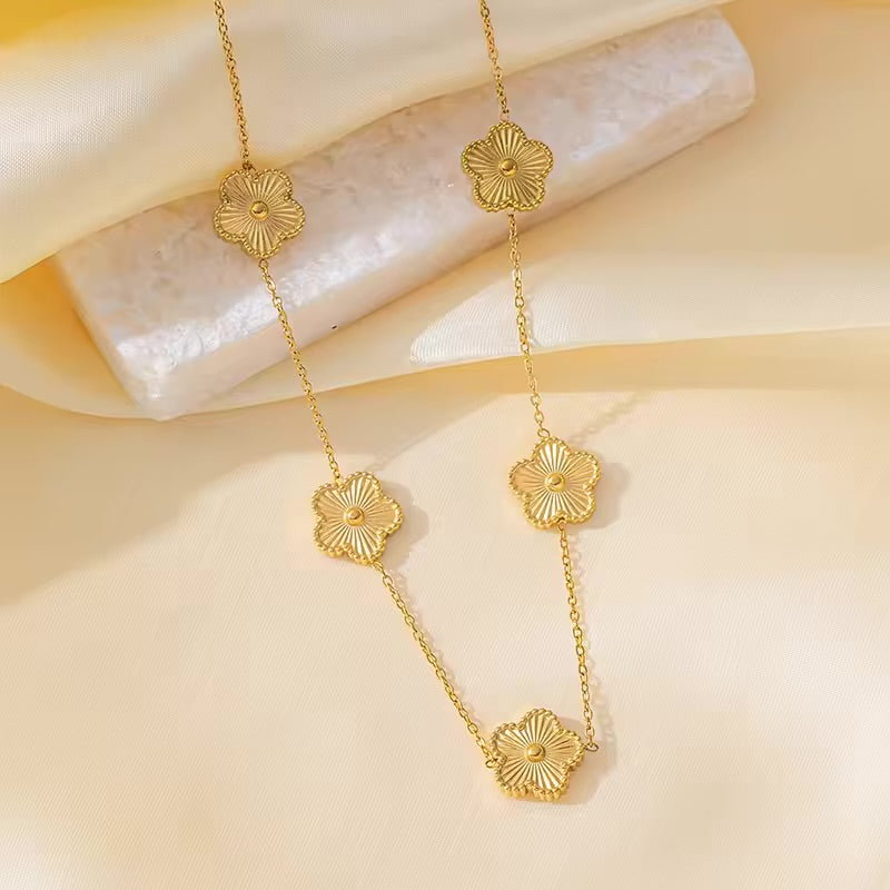 Kacob | Double Layer Clover Charm Necklace