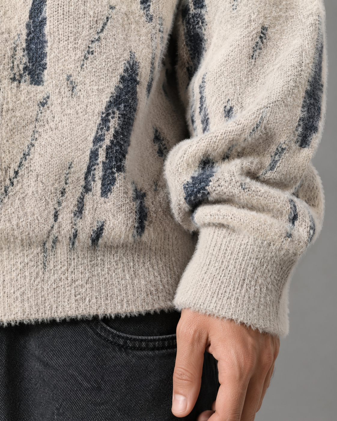 Kacob | Men's Abstract Fuzzy Texture Relaxed Knit Jumper