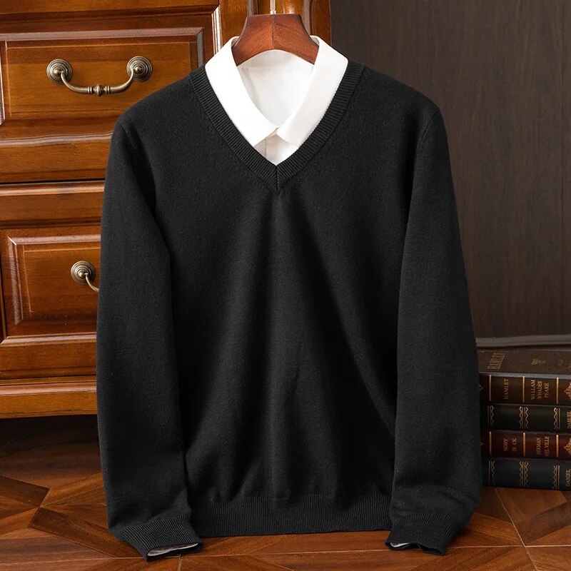 Kacob | Men's Fine Knit V-Neck Jumper