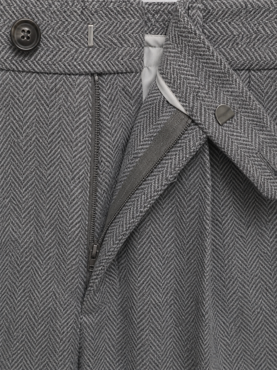 Kacob | Men's Herringbone Pleated Straight Leg Trousers