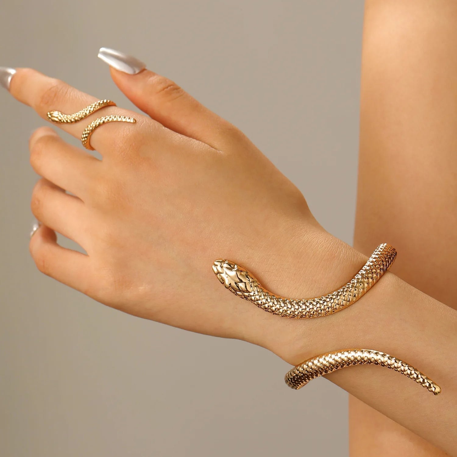 Kacob | Sculpted Serpent Cuff and Ring Set