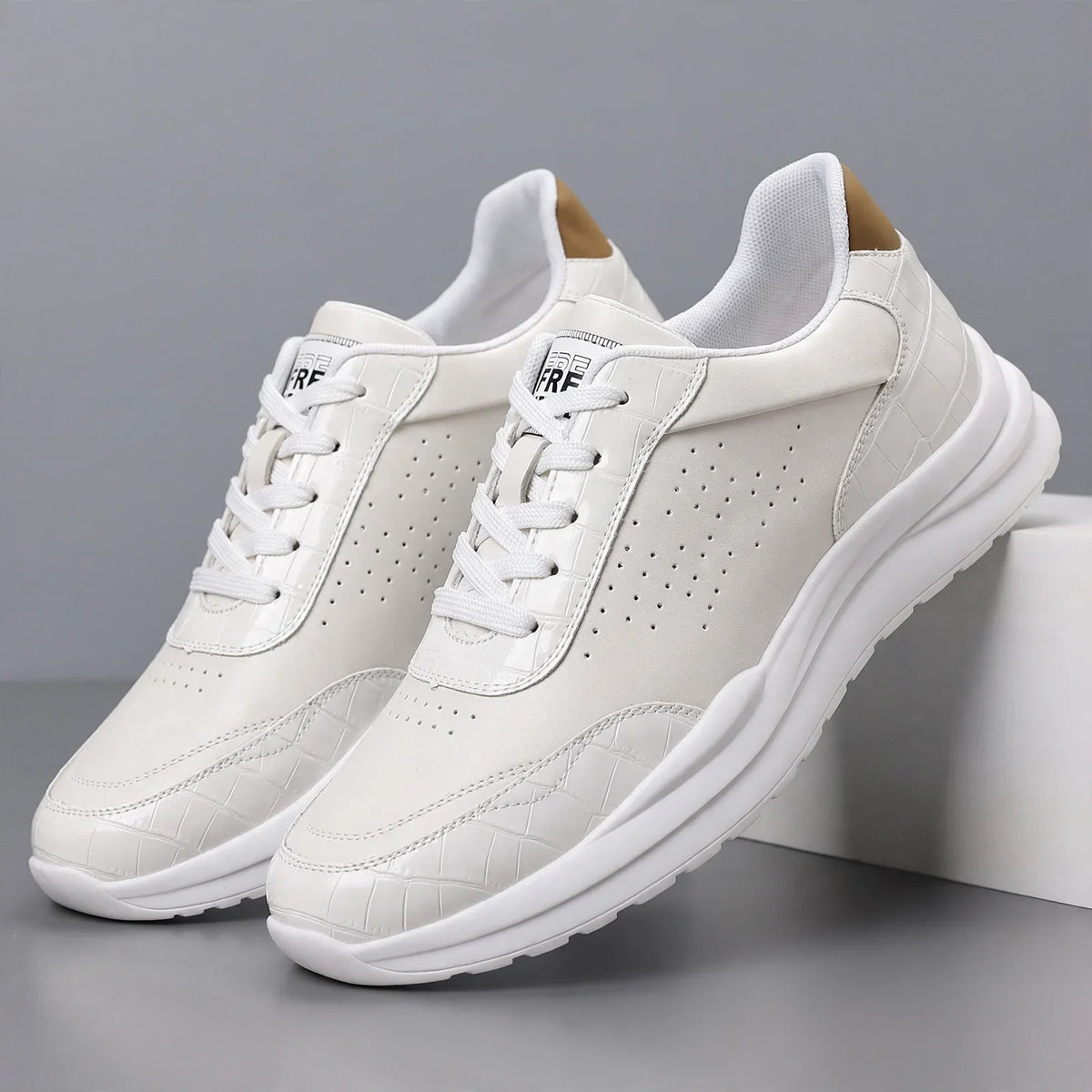 Men’s Casual Sneakers Lace Up Walking Shoes Everyday Footwear