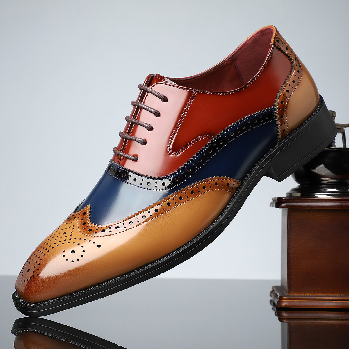 Men’s Dress Shoes – High-Shine Patent Leather, Classic Wingtip Brogue