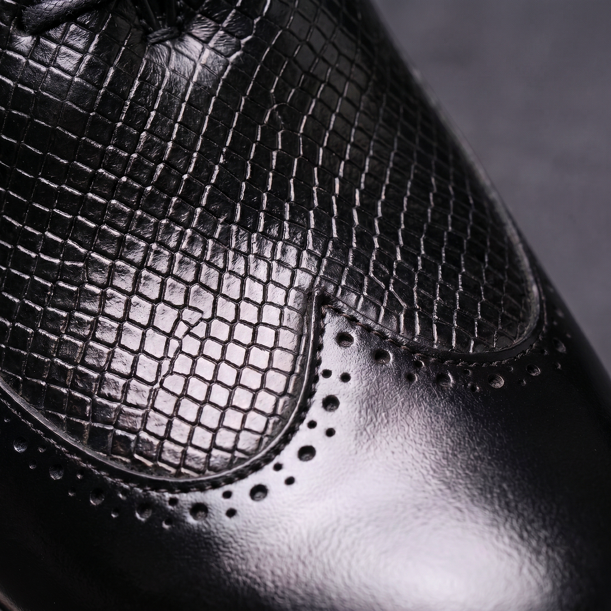 Kacob | Men's Wingtip Brogue Oxfords – Lace Up Shoes with Cushioned Sole