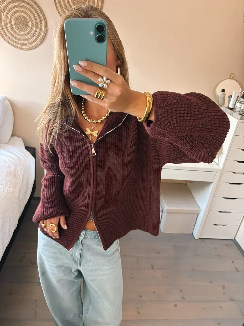 Women's Burgundy Chunky Zip Up Cardigan – Wide Collar Ribbed Knit with Two-Way Zip