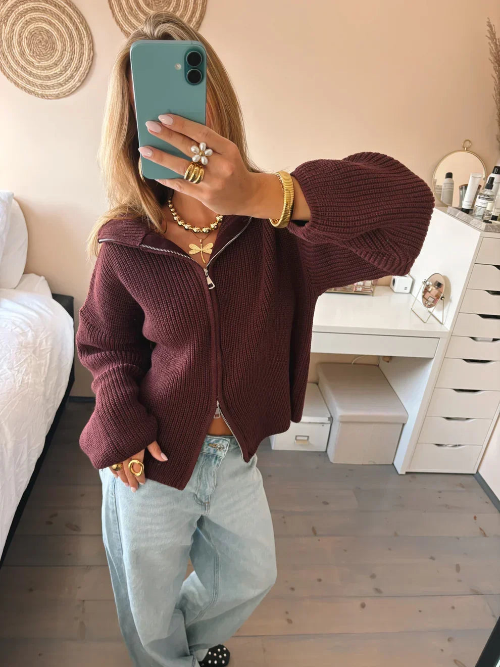 Women's Burgundy Chunky Zip Up Cardigan – Wide Collar Ribbed Knit with Two-Way Zip