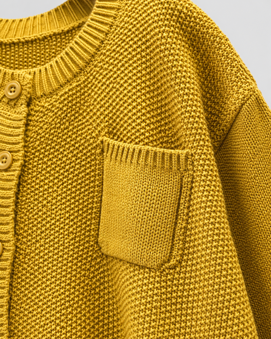 Women's Button-Up Knit Cardigan with Chest Pocket