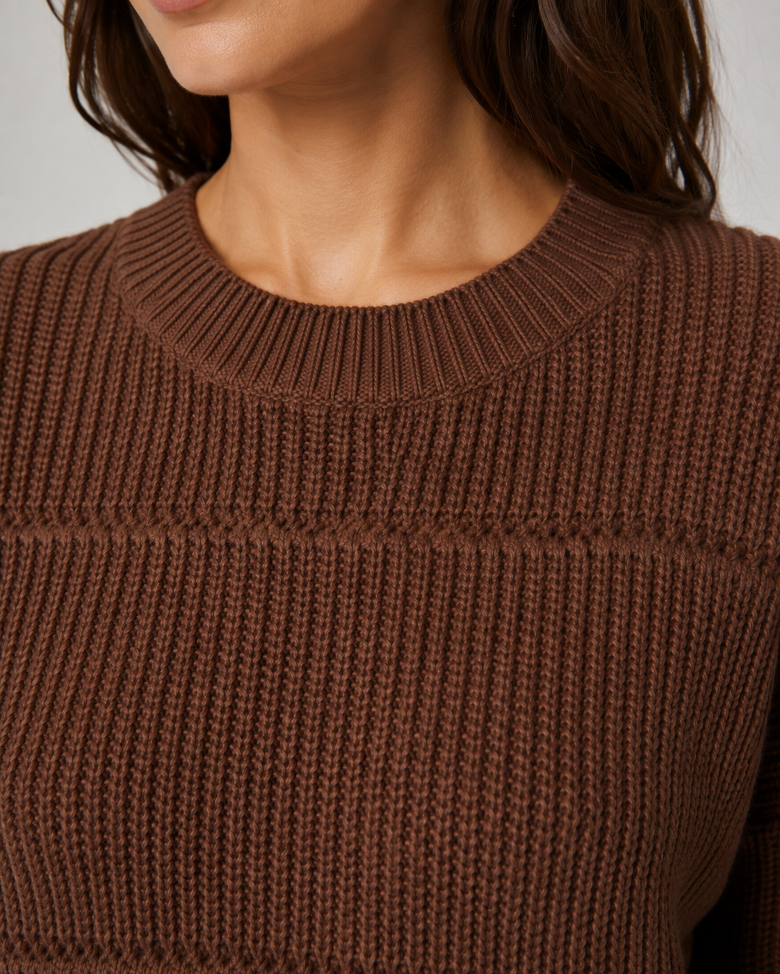 Women's Chunky Ribbed Crew Neck Jumper – Relaxed Fit