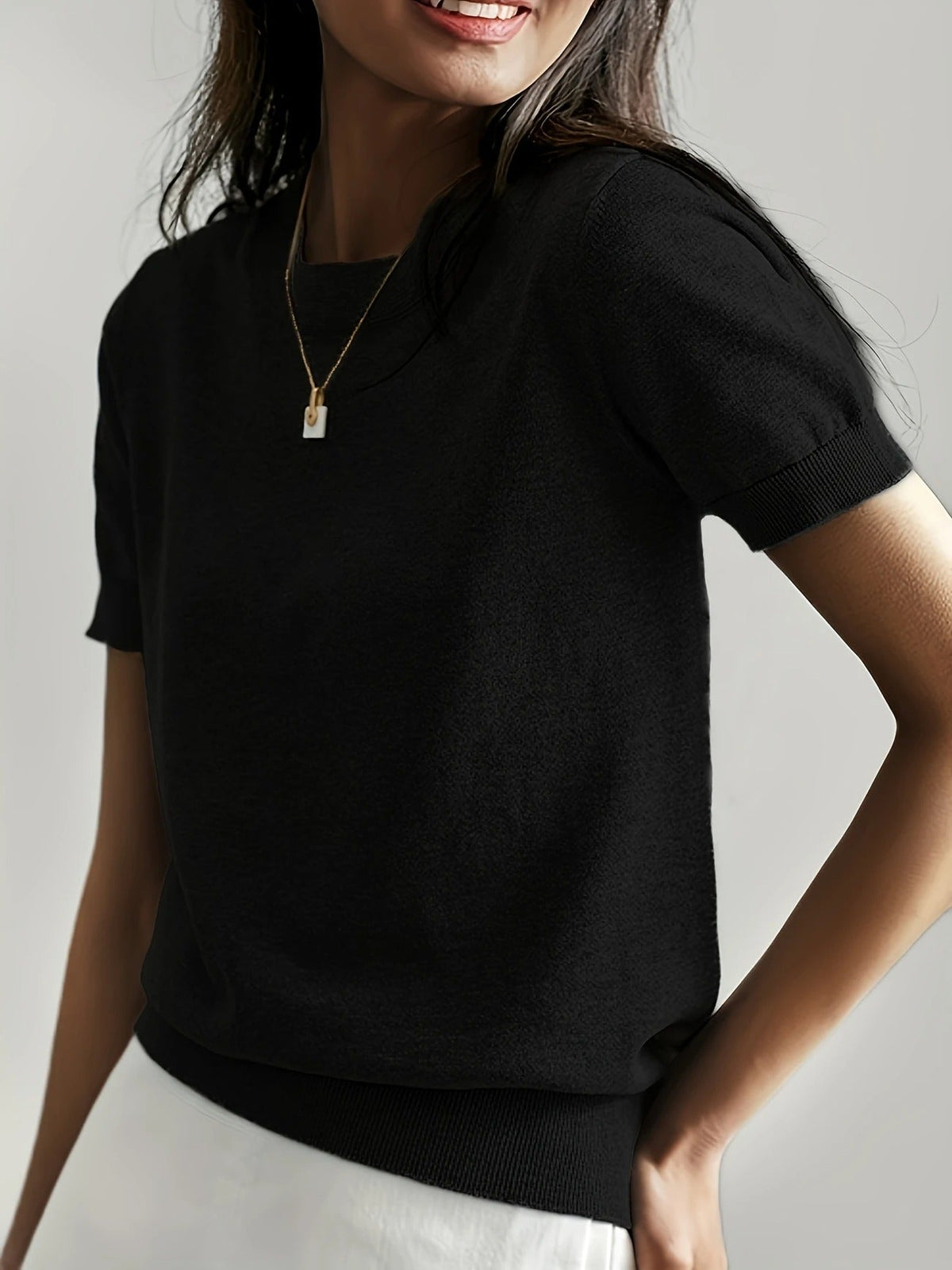 Women's Crew Neck Short Sleeve Knit Tee – Ribbed Hem Fine Knit Jumper Top