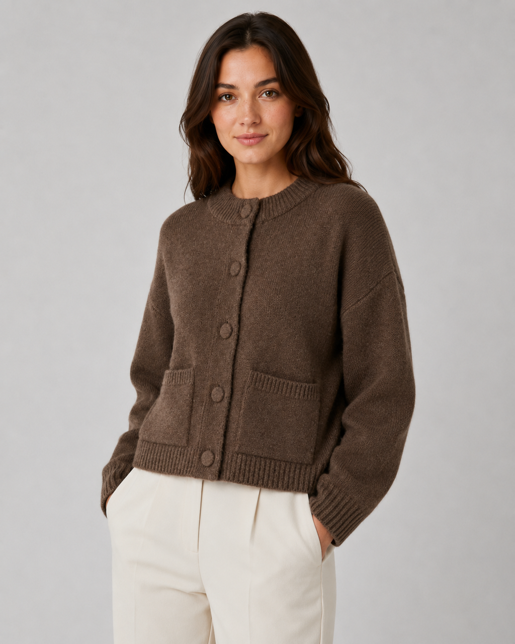 Women's Cropped Chunky Knit Cardigan with Pockets