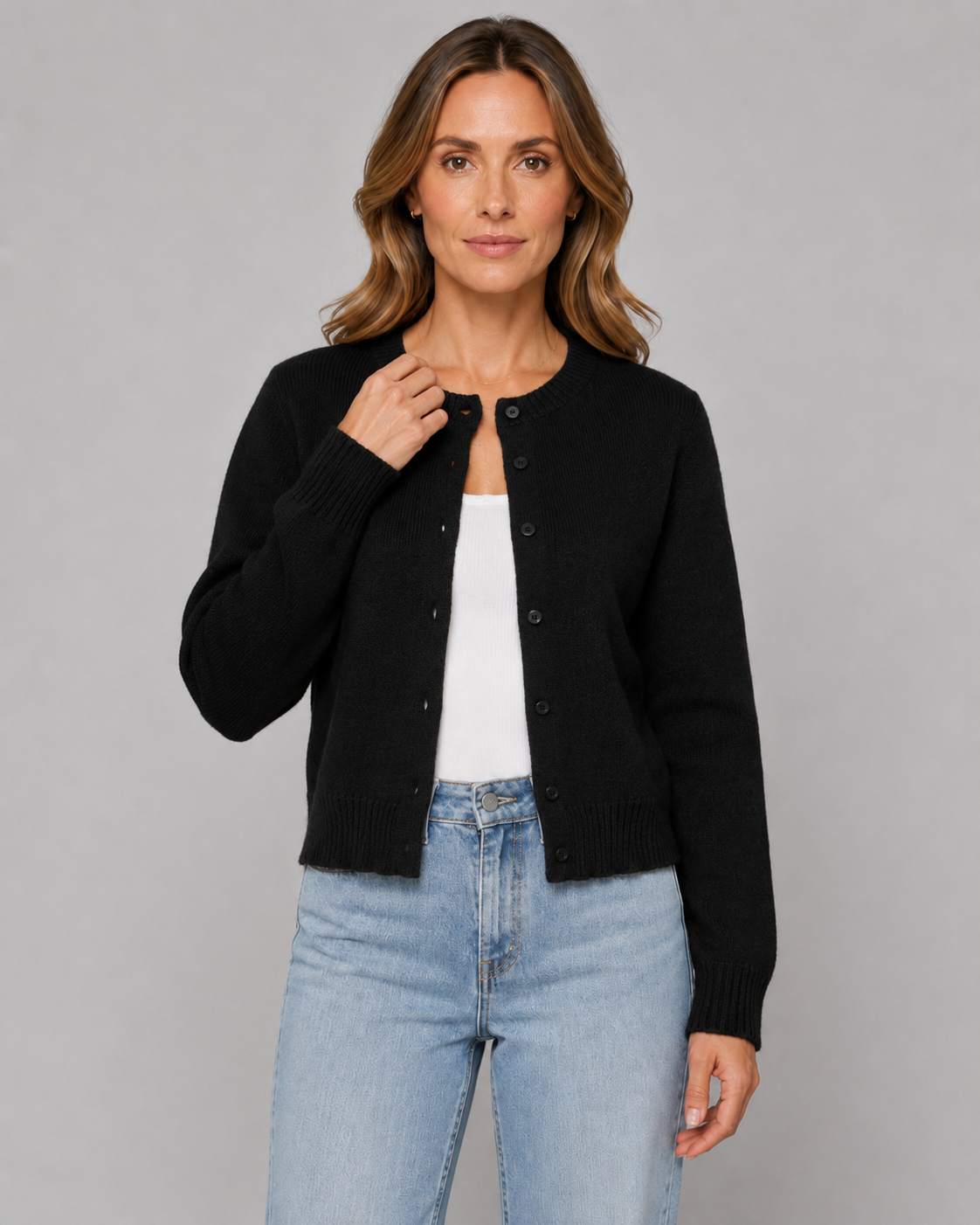 Women's Cropped Crew Neck Button Cardigan