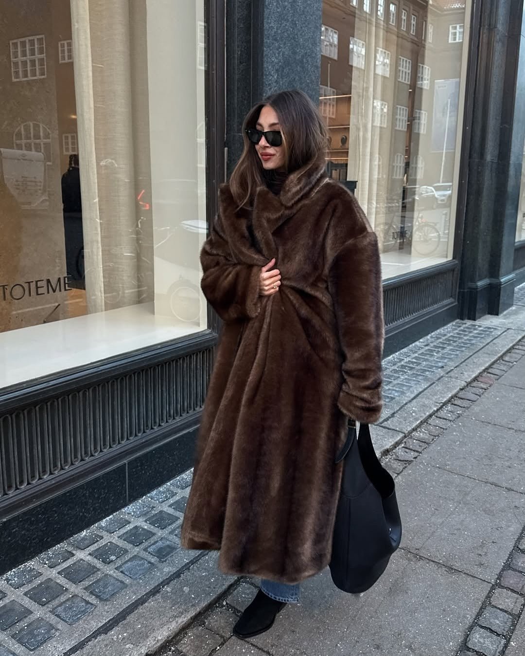 Women's Faux Fur Maxi Coat – Longline Fluffy Winter Coat