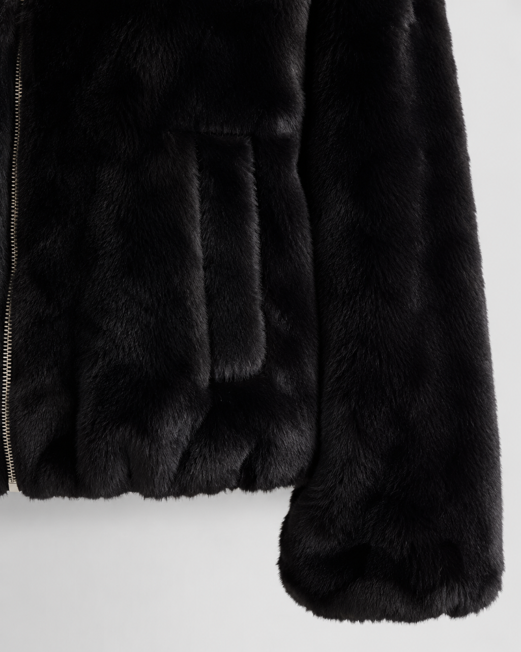 Women's Hooded Faux Fur Zip-Up Jacket