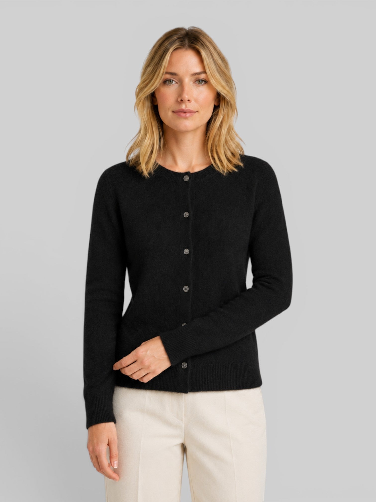 Women's Round Neck Button-Front Knit Cardigan