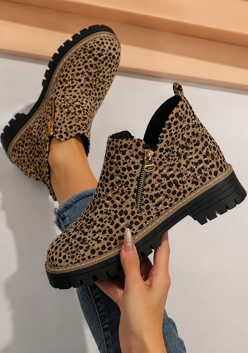 Kacob | Women's Wide Fit Side Zip Ankle Boots – Everyday Autumn Boots